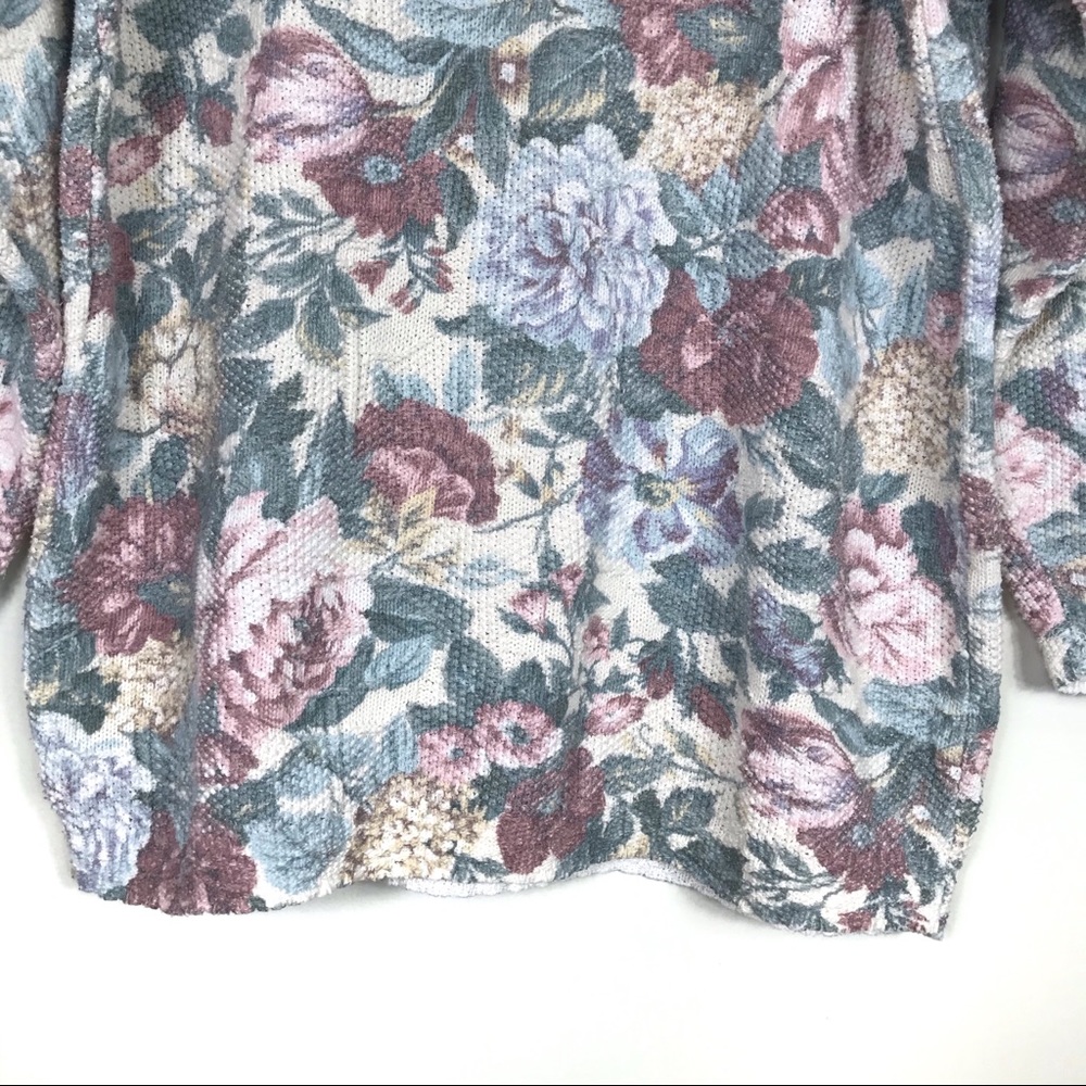 Vintage Rose Floral Sweater - Picture 4 of 11